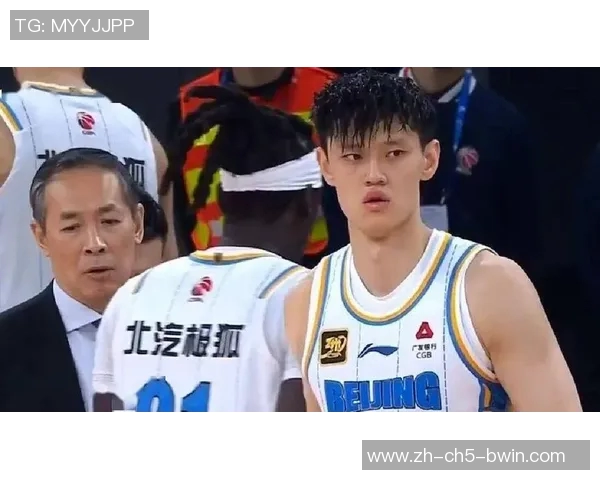 许利民透露曾凡博因伤无法上场期待他早日康复重返赛场